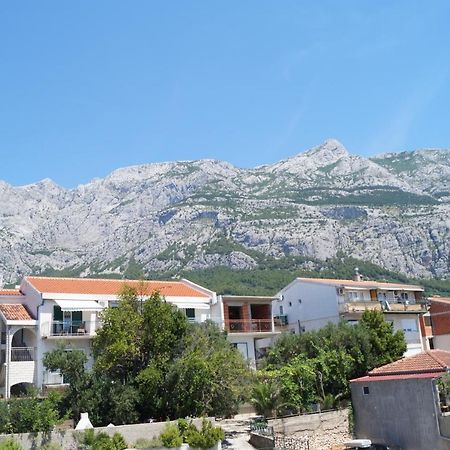 Apartments Mario With Private Parking Makarska Exteriör bild