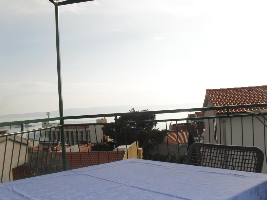 Apartments Mario With Private Parking Makarska Exteriör bild